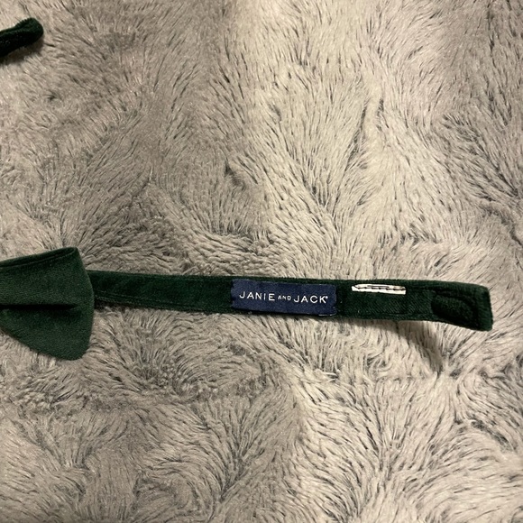 Janie and Jack Velvet Jacket & Bow tie!!! - Picture 10 of 10